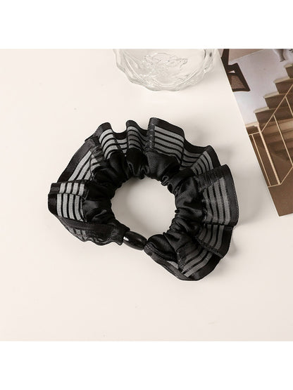 Gifty - Pleated Mesh Ruffled Edge Scrunchie