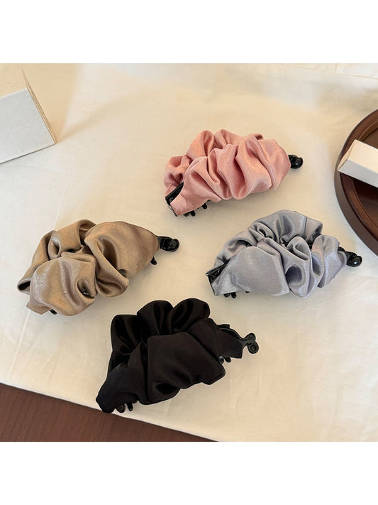 Beau - Polyester Blend Pleated Banana Clip