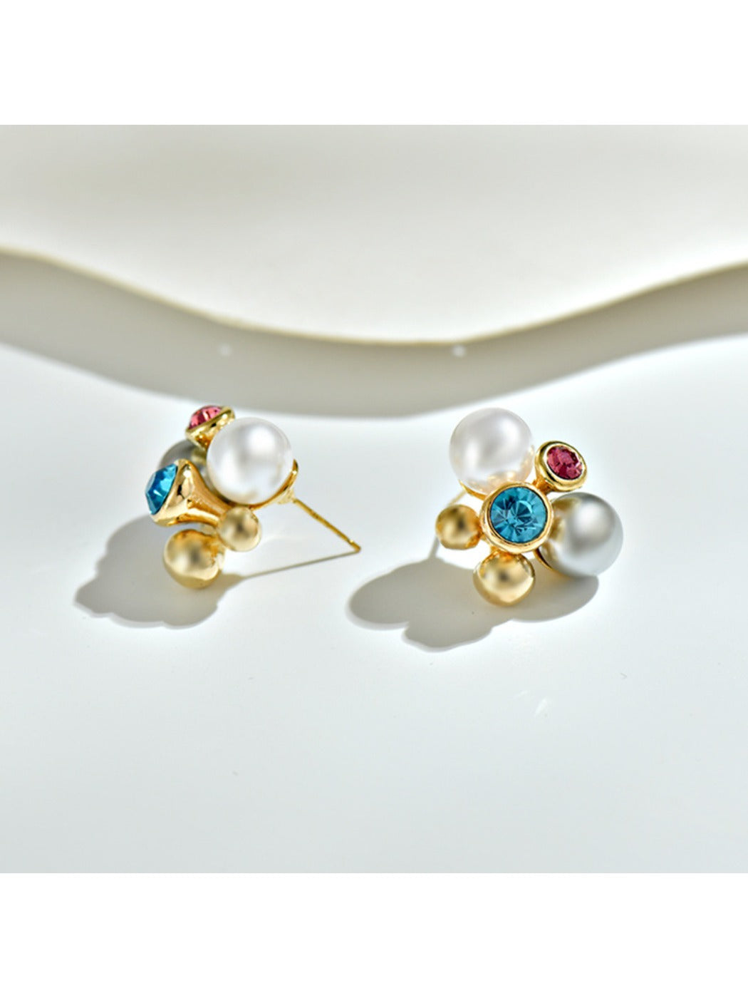Earedge - Colorful Beaded Stud Earrings