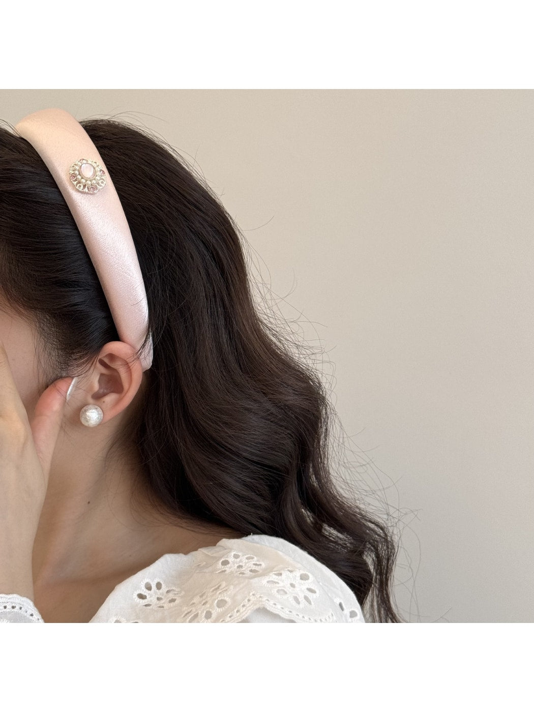 Gifty - Satin Finish Geometric Accent Polyester Headband