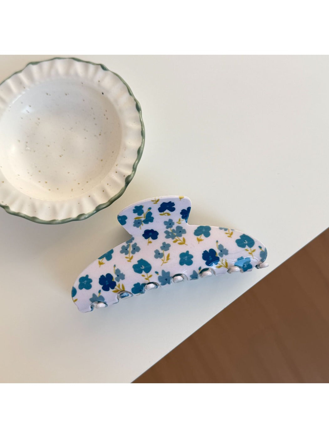 Beau - Floral Print Hair Clip