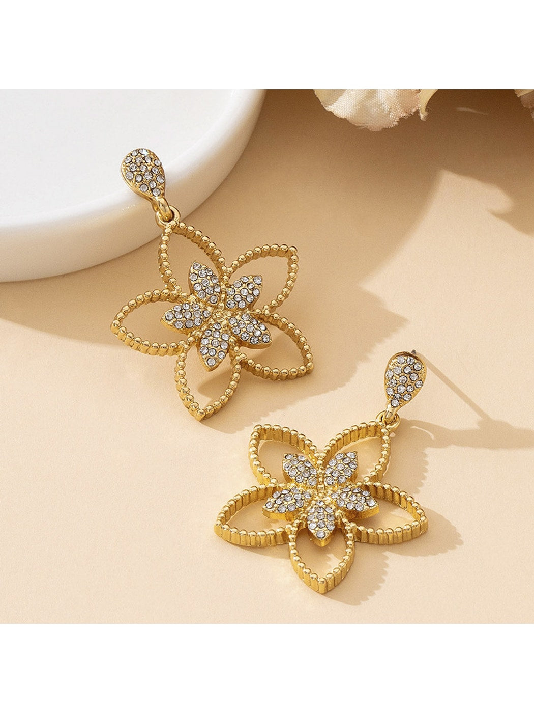 Earedge - Gold Hollow Flower Inlaid Dangle Earrings