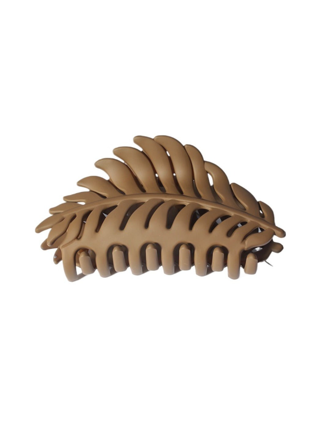 Model wearing Beau leaf shaped hair clip in side hairstyle