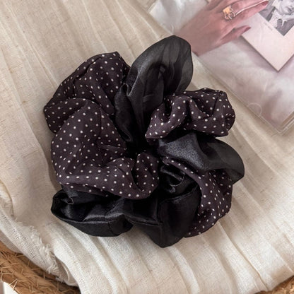 Gifty - Polka Dot Double-Color Fabric Scrunchie