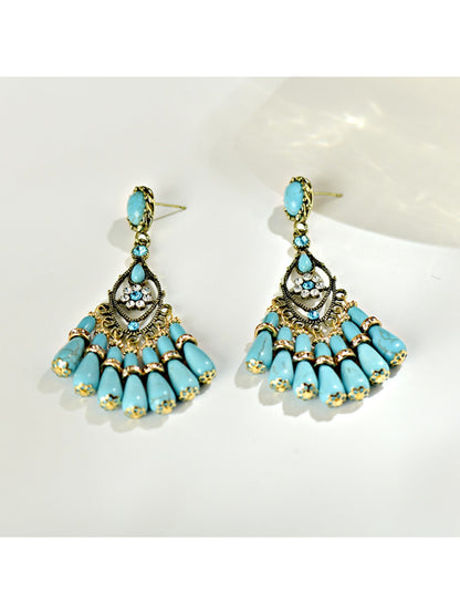 Earedge - French-Inspired Drop Earrings