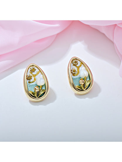 Earedge - Tulip Floral Stud Earrings