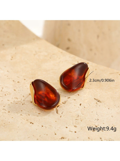 Earedge - Elegant Amber-Toned Earrings