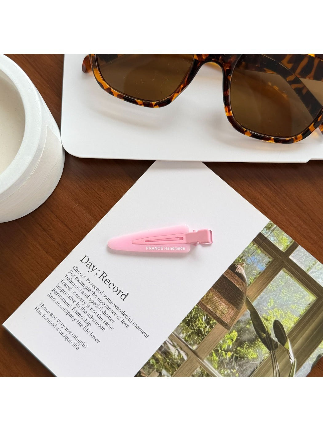 Beau - Sweet Style Triangle Duckbill Hair Clip