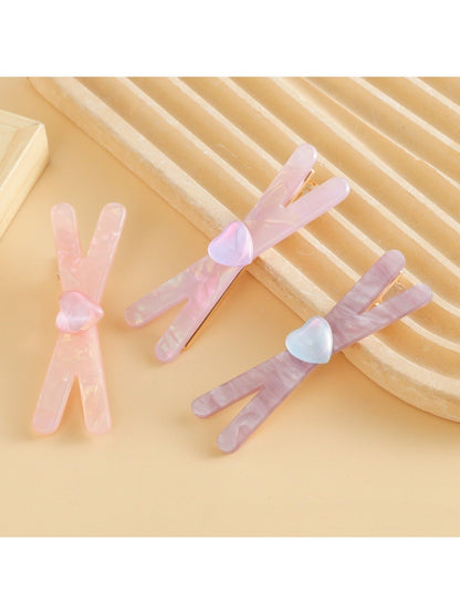 Beau - Chic Crisscross Hair Clip