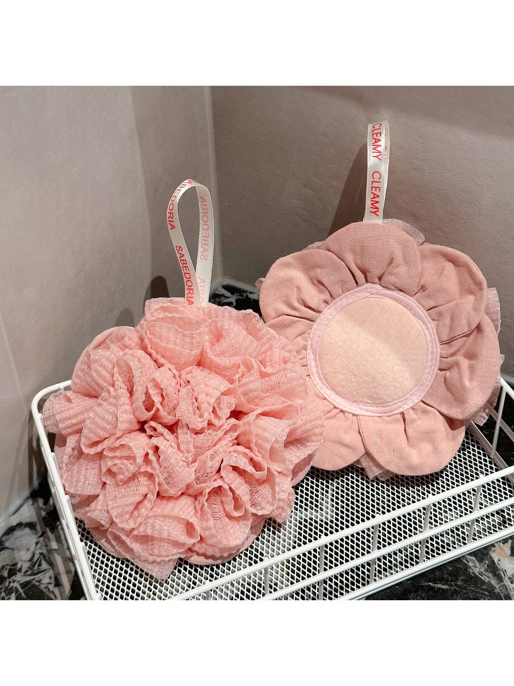Papo - Floral Shaped Bath Pouf