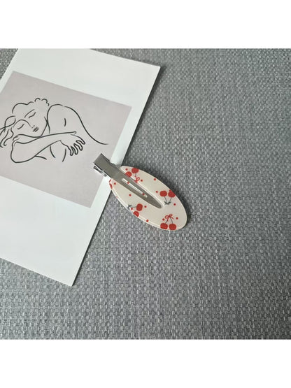 Beau - Star-Patterned Hair Clip