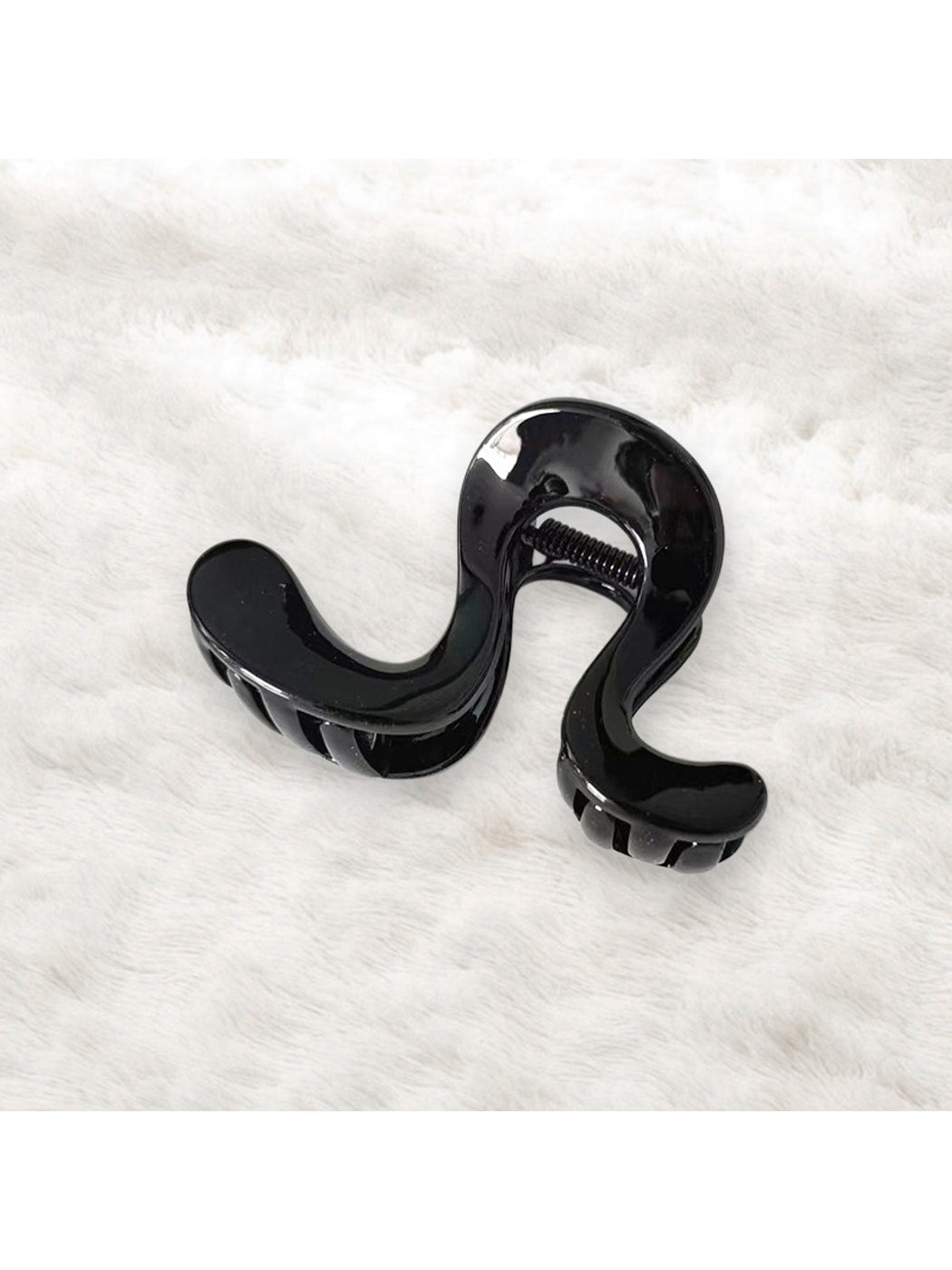Beau - Retro Glossy Arc Plastic Claw Clip