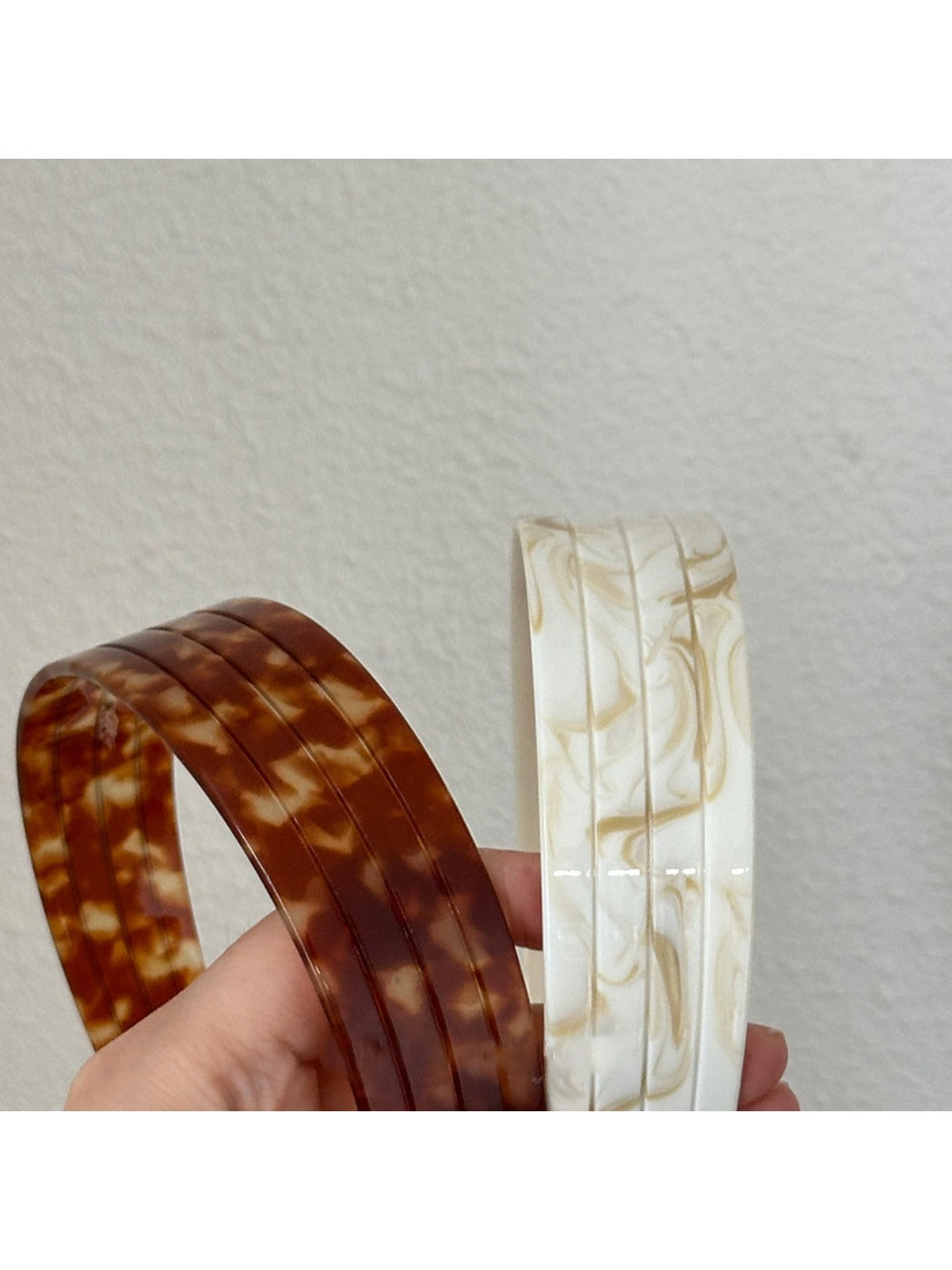 Side view of Gifty vintage wide headband highlighting its width and fabric detail