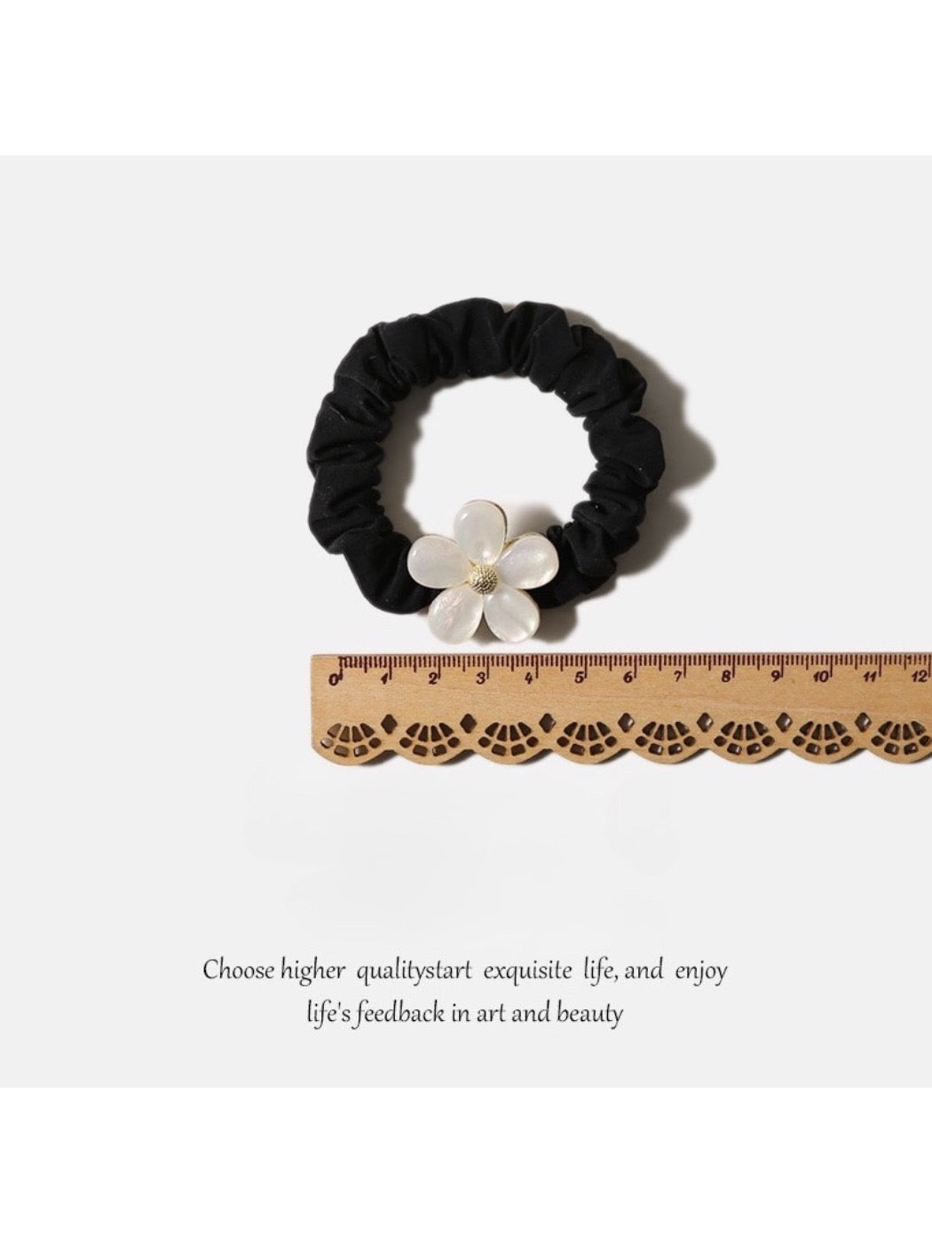 Gifty - Minimalist Flower Hair Ring