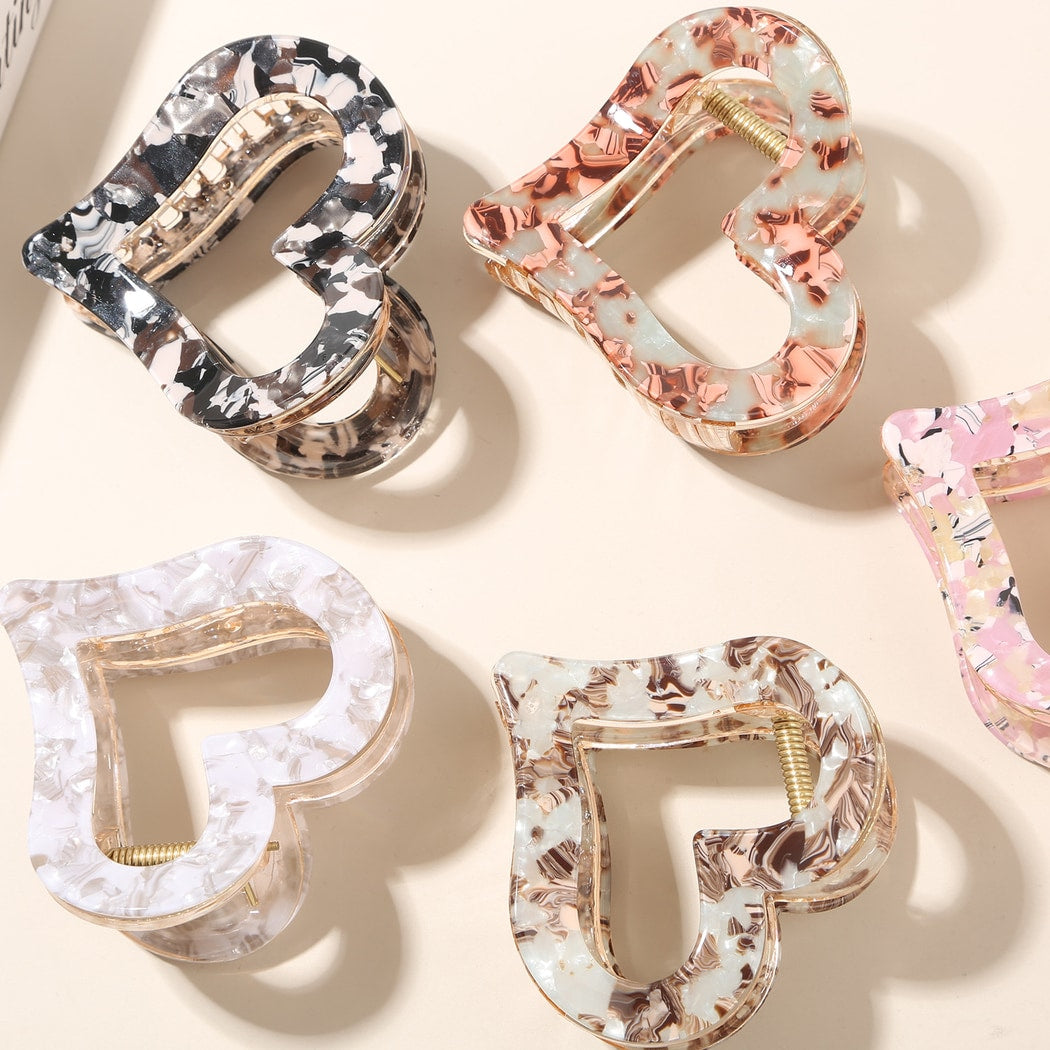Beau - Acetate Heart Floral Pattern Claw Clip
