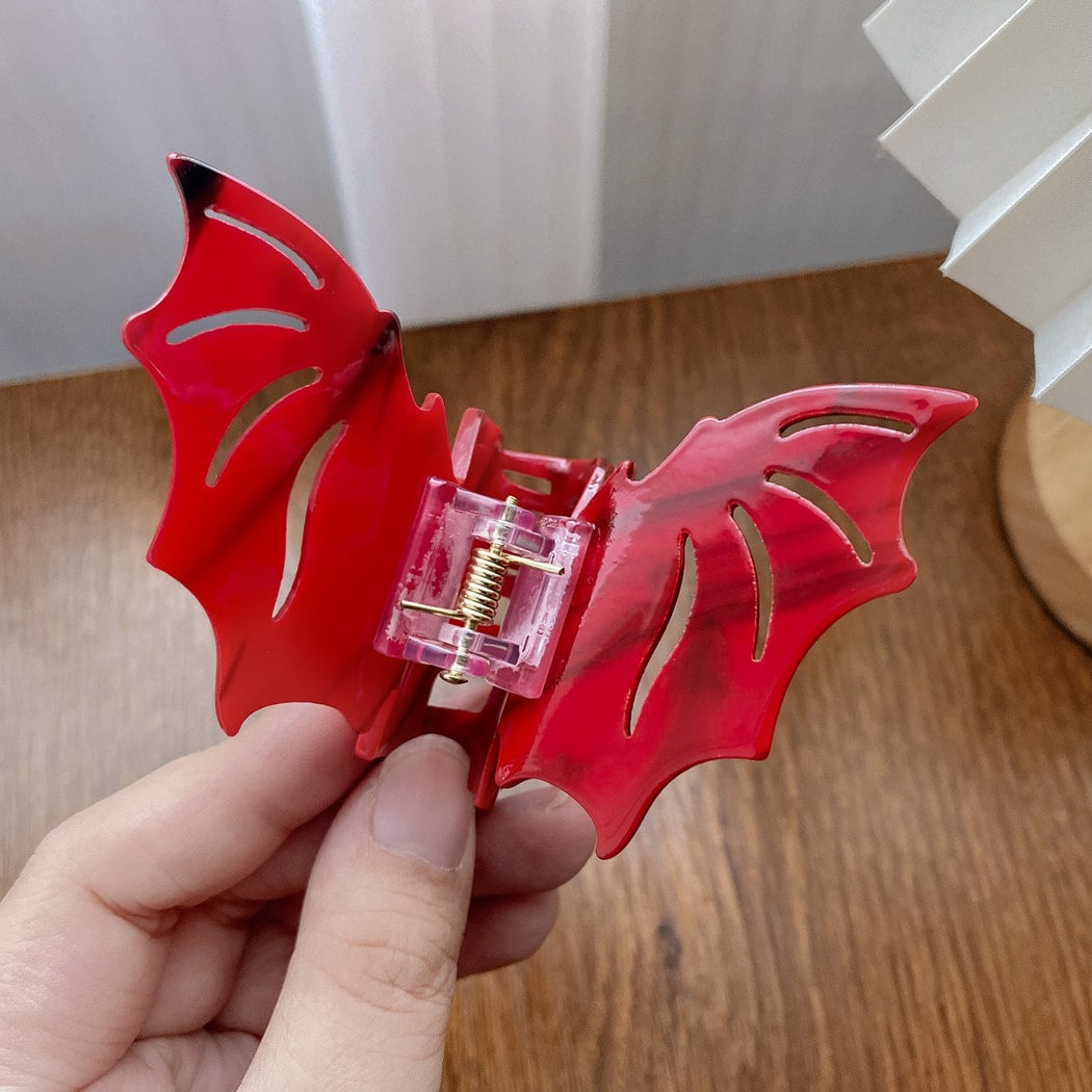 Beau - Halloween Openwork Bat Wing Claw Clip