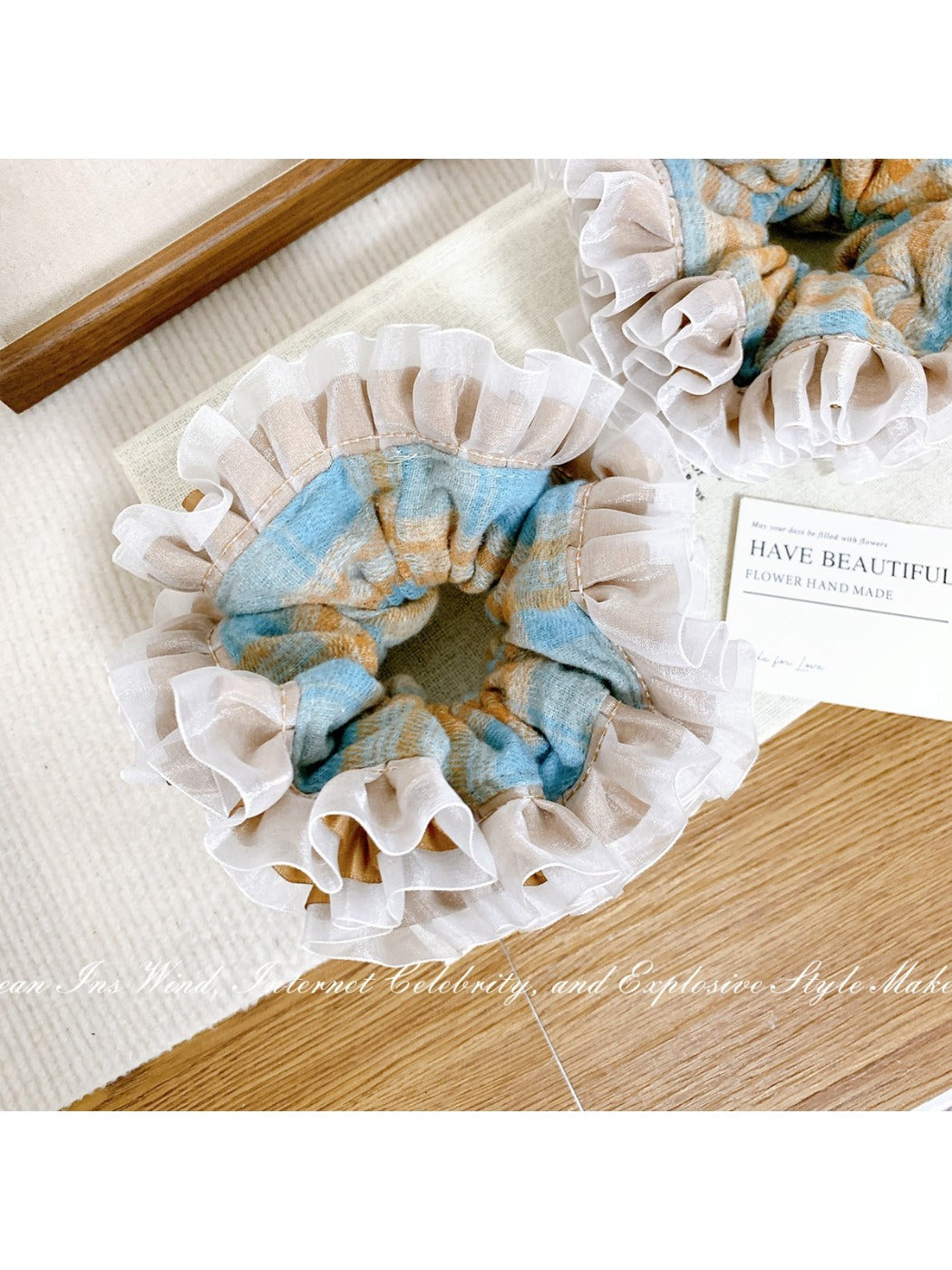 Gifty - Elegant Lace Trim Hair Ties