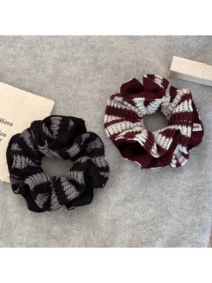 Gifty - Striped Knit Hair Accessories
