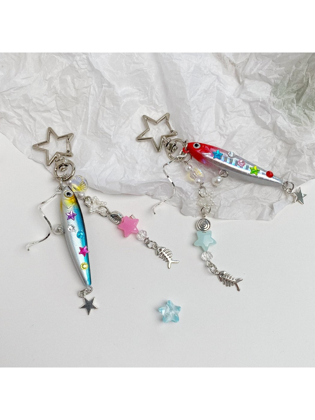 Keypus - Segmented Beaded Look Fish Bag Charm Keychain