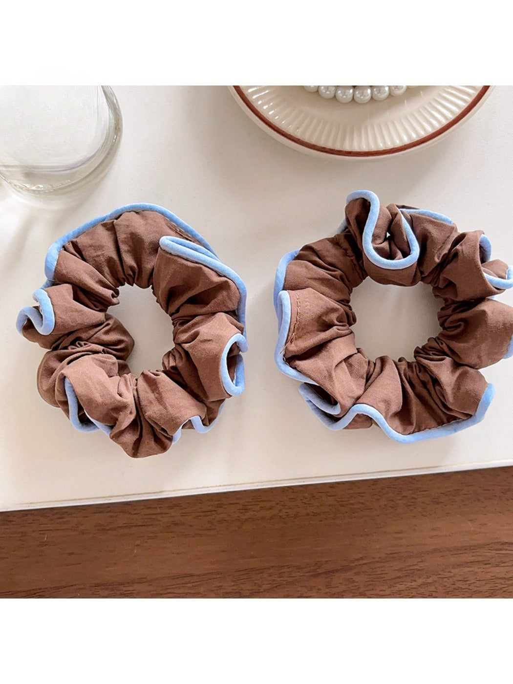 Gifty - Blue Coffee Colored Pleated Hair Loop