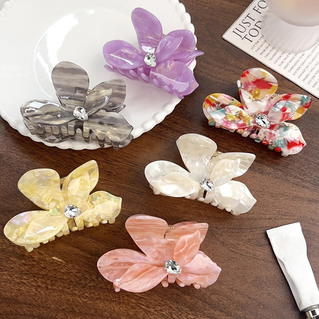 Beau - Elegant Petal Design Fashion Claw Clip