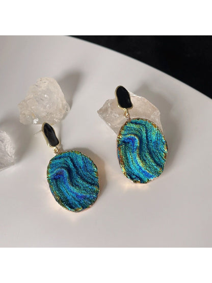 Earedge - Blue Textured Minimalist Earrings