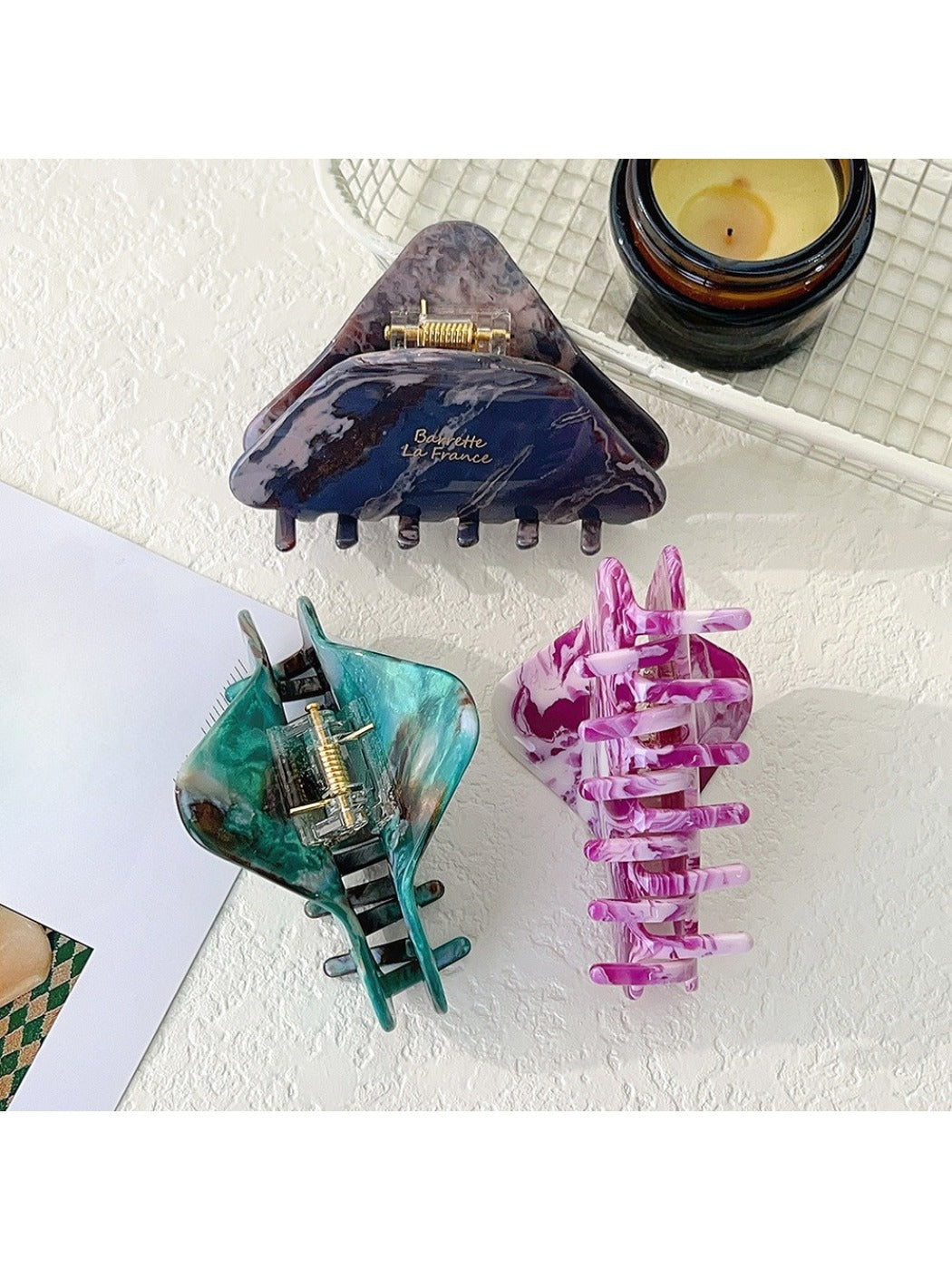 Beau - Triangular Acetate Hair Clip