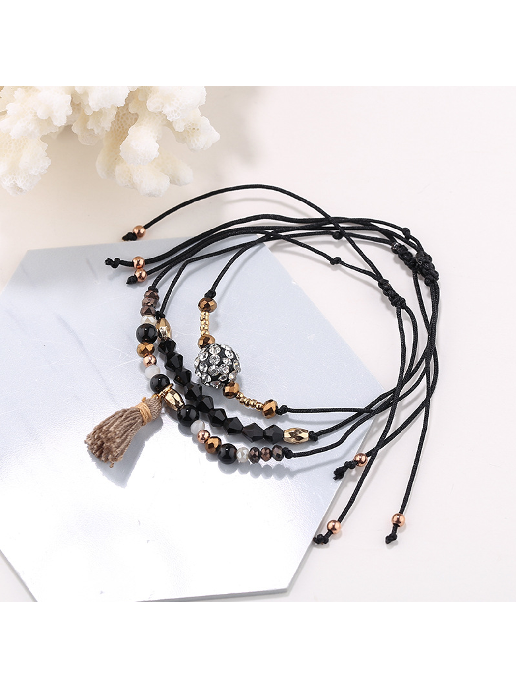 Lovra - Bohemian Beaded Tassel Pendant Bracelet