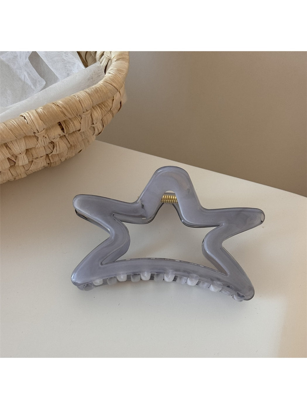 Beau - Simple Transparent Star Shape Hair Claw Clip
