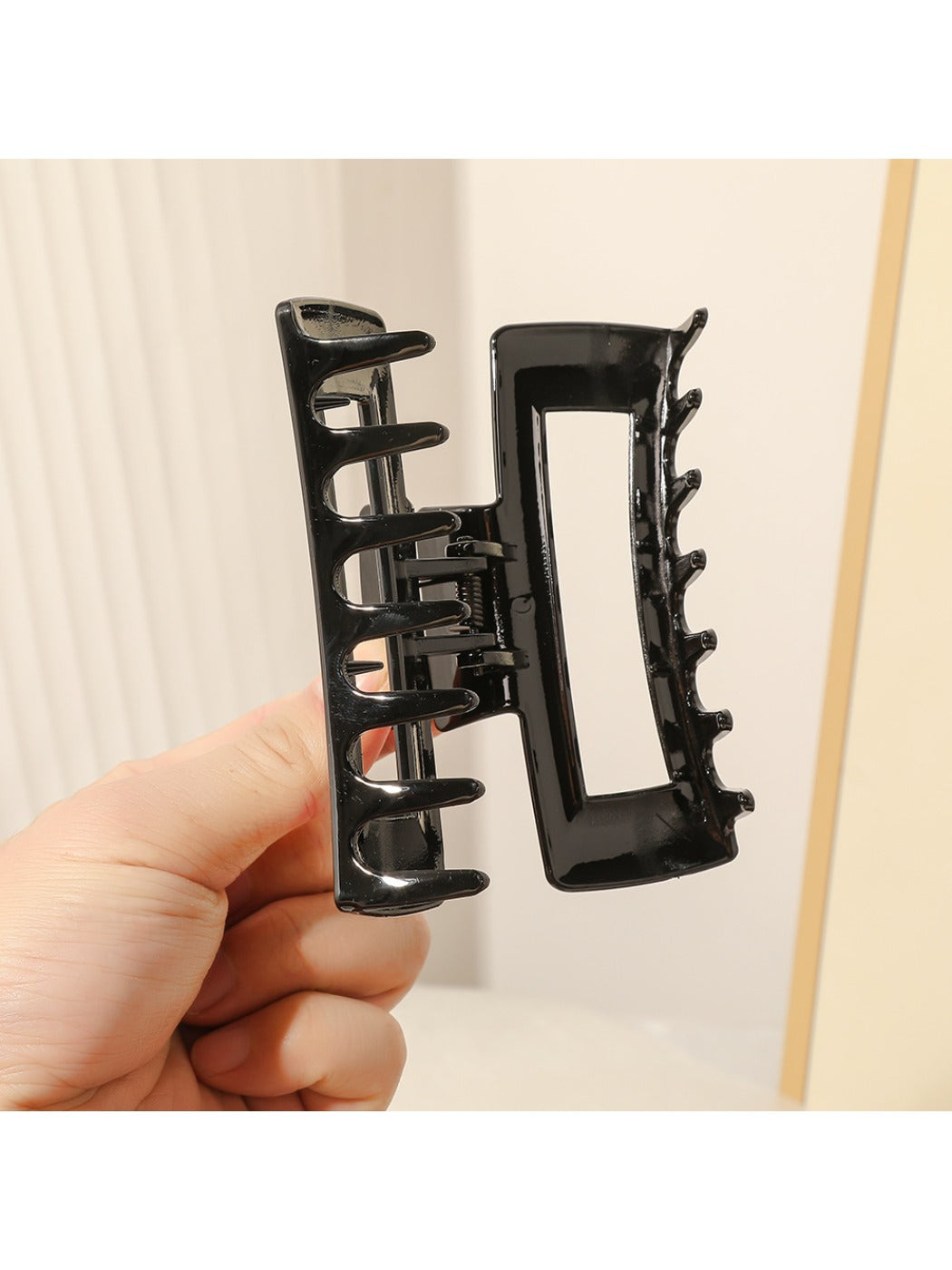 Beau - Rectangle Solid Color Hair Clip