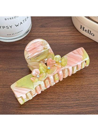 Beau - Acetate Hair Claw Clip with Flower Design