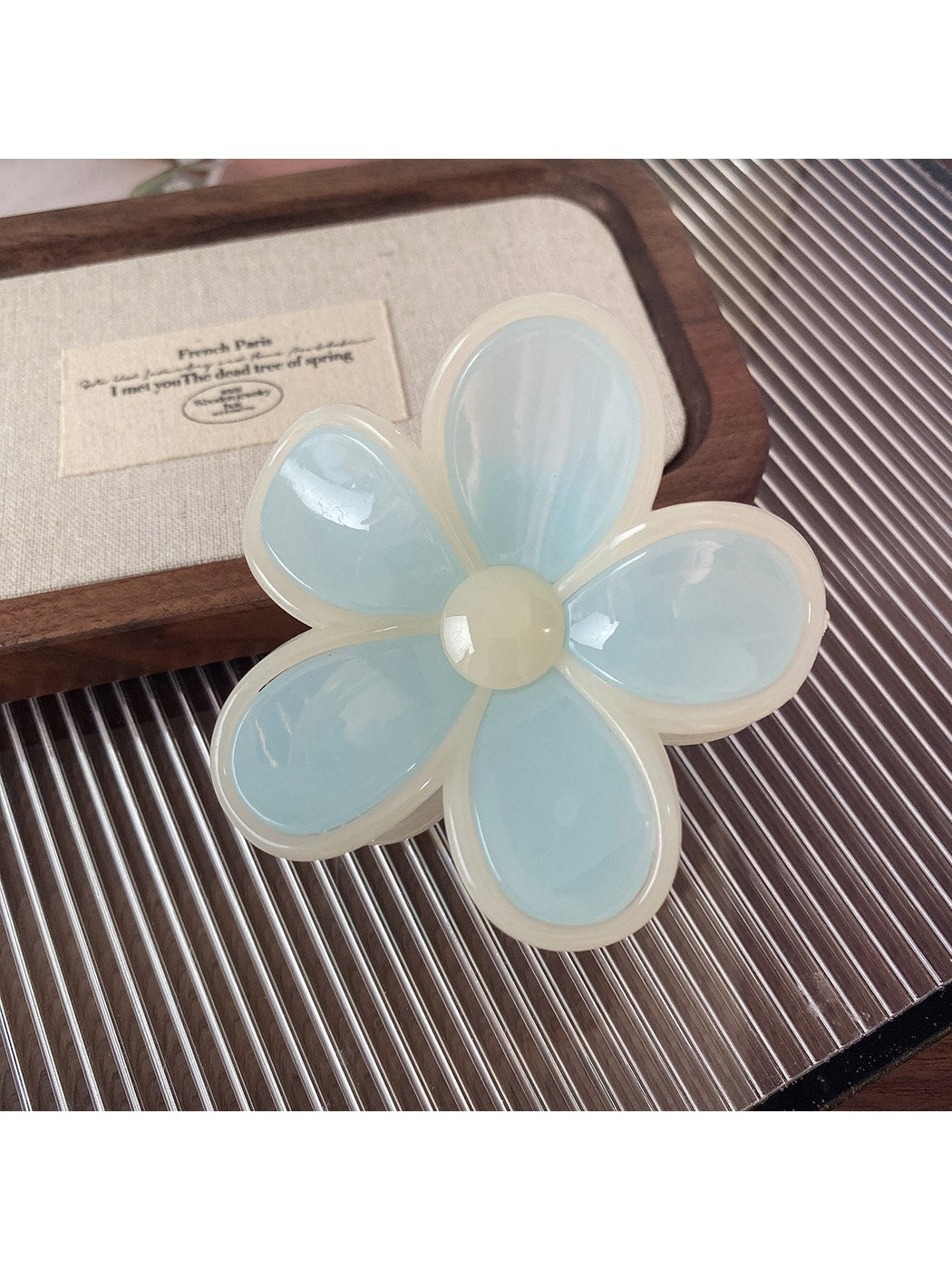 Beau - Sweet Floral Acrylic Alloy Hair Claw Clip