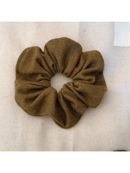 Gifty - Knit Fabric Hair Scrunchie