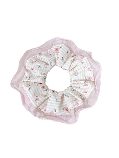 Gifty - Countryside Style Floral Hair Loop