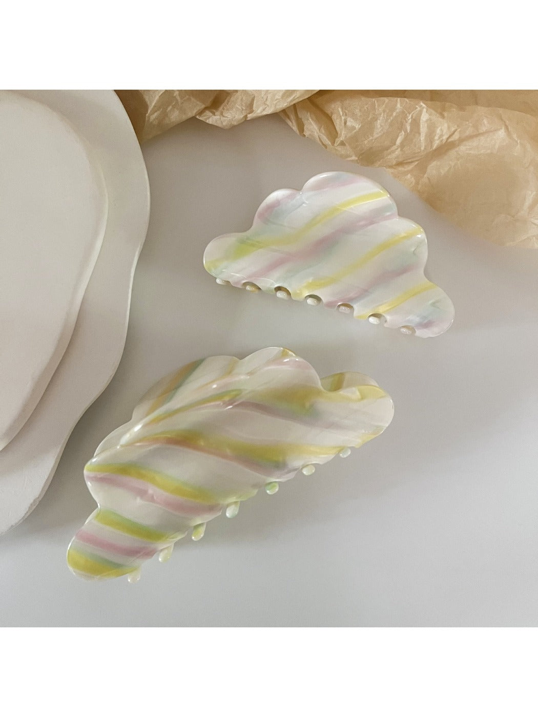 Beau - Striped Cloud-Shaped Hair Clip