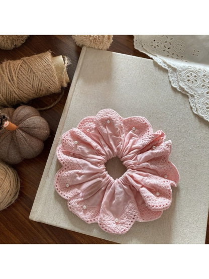 Gifty - Sweet Elegant Lace Scrunchie