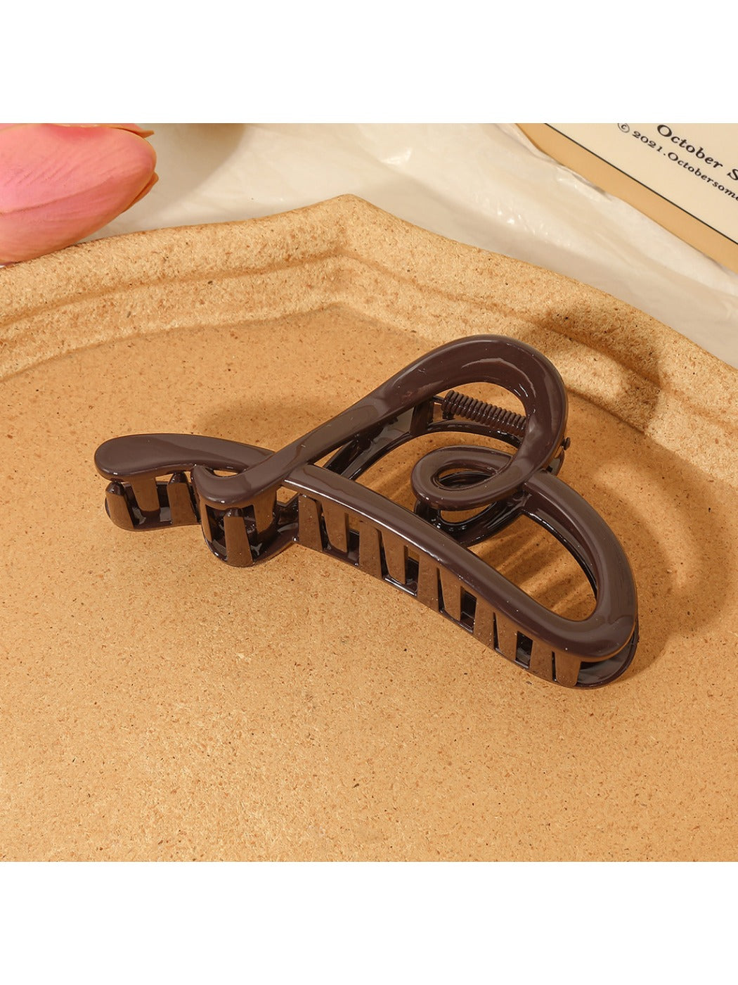 Beau - Pretty Heart Shaped Hair Clip