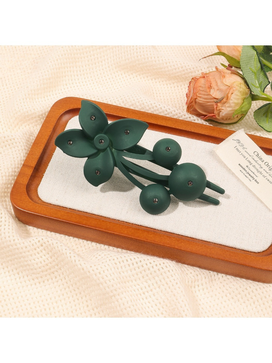 Beau - Floral Hair Clips Fashionable