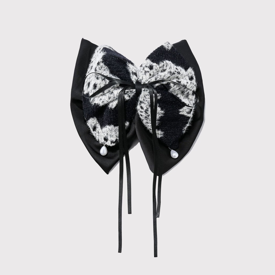 Beau - Vintage Two Tone Bow Claw Clip