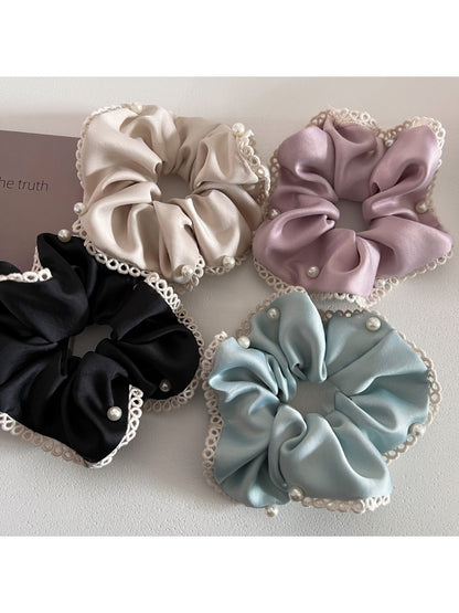 Gifty - Chic Versatile Satin Scrunchie