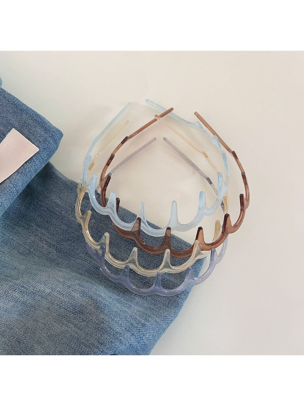 Gifty - Minimalist Solid Color Wavy Headband