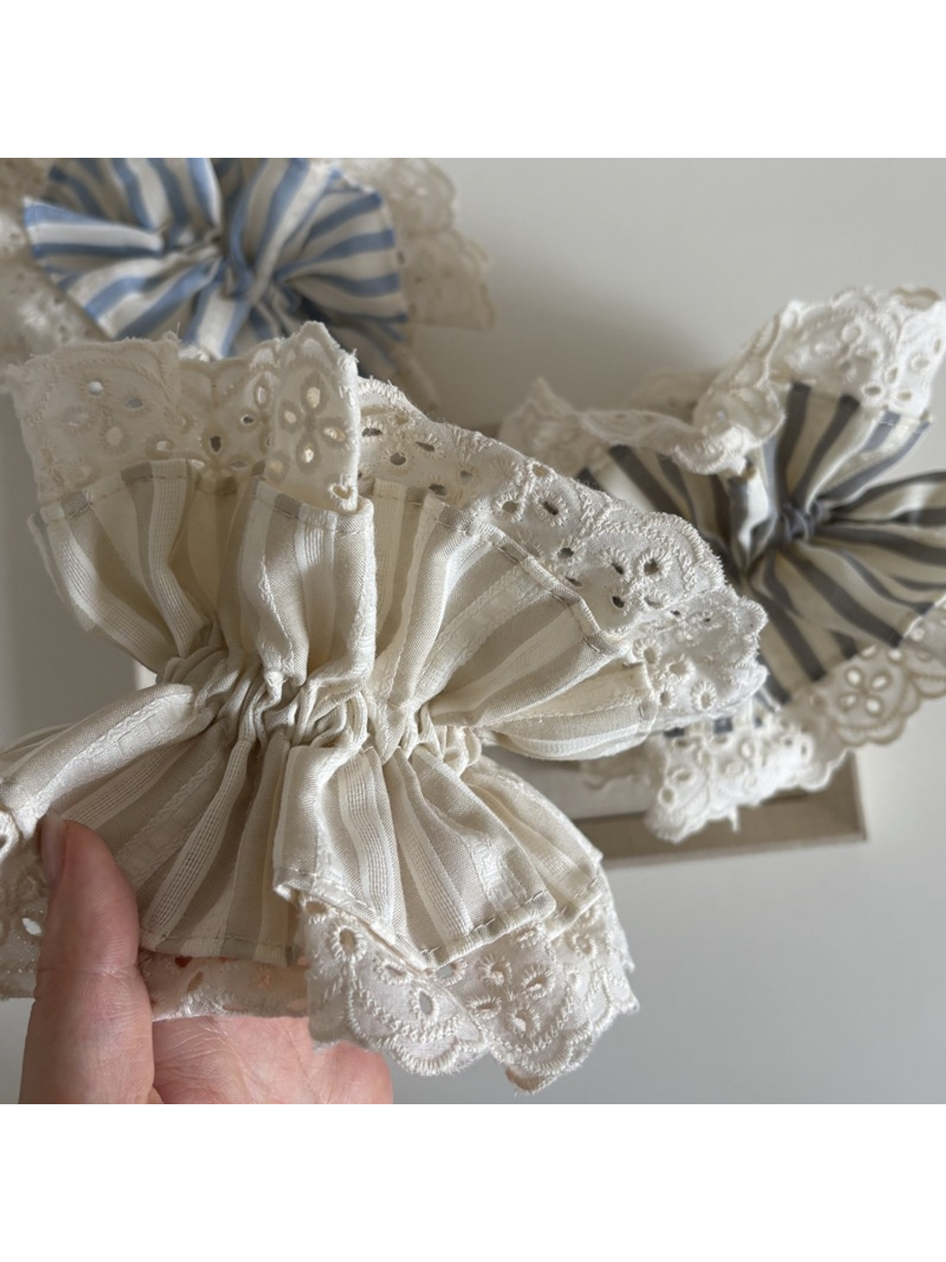 Gifty - Striped Lace Double Layer Hair Scrunchie