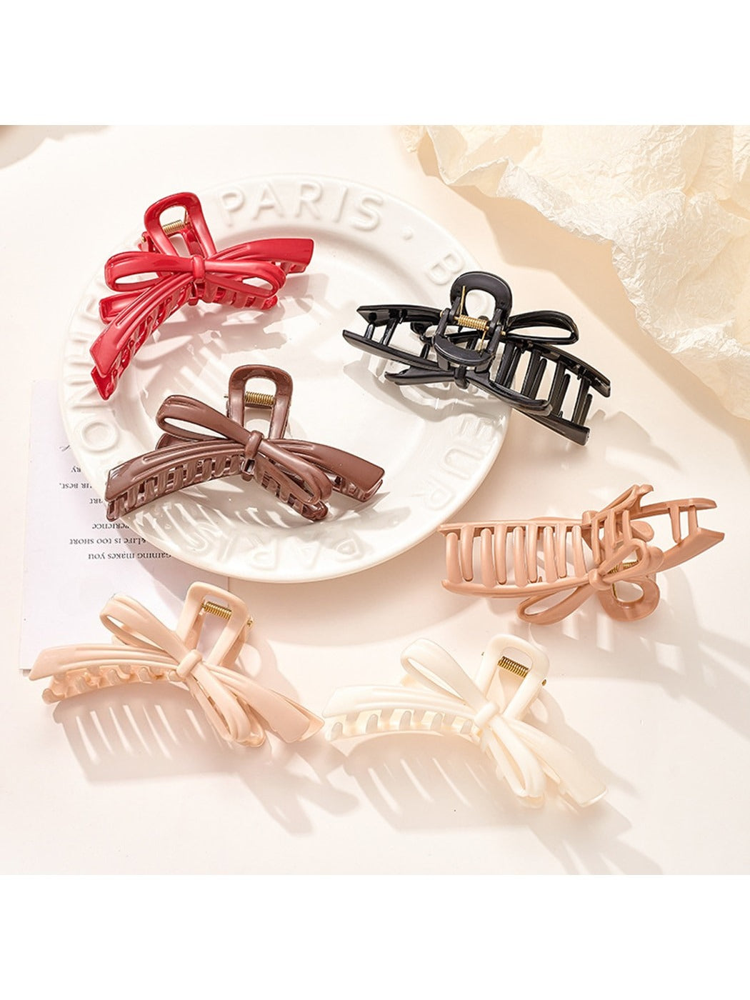 Beau - Curved Plastic Bow Hair Styling Claw Clip