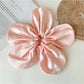 Gifty - Elegant Flower Hair Tie