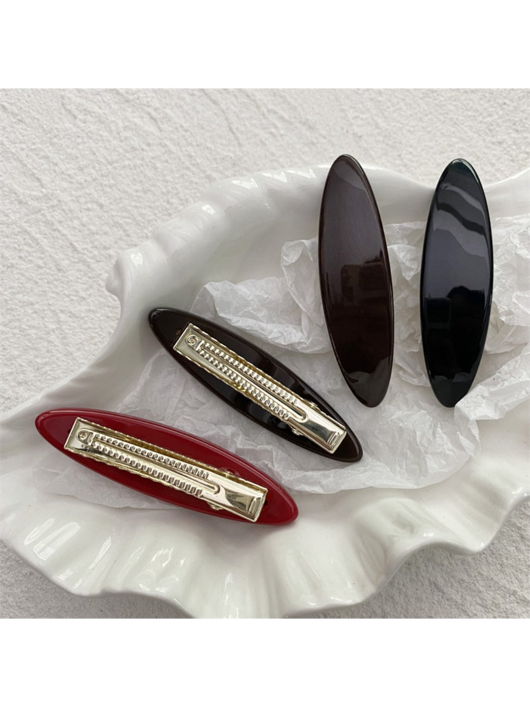 Beau - Solid Color Oval Hair Clip