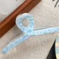 Beau - Oversized Crisscross Claw Clip