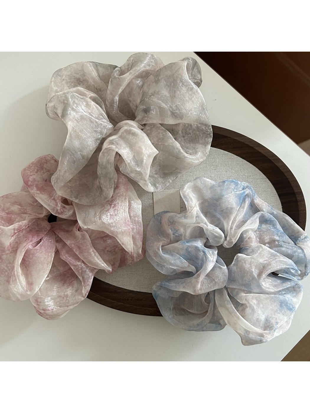 Gifty - Elegant Large Mesh Style Hair Scrunchie