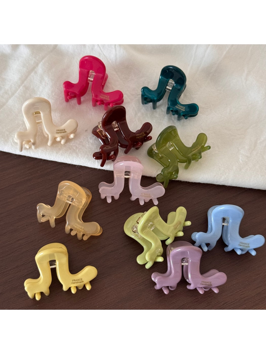Beau - Sweet Style Irregular Finish Hair Claw Clip