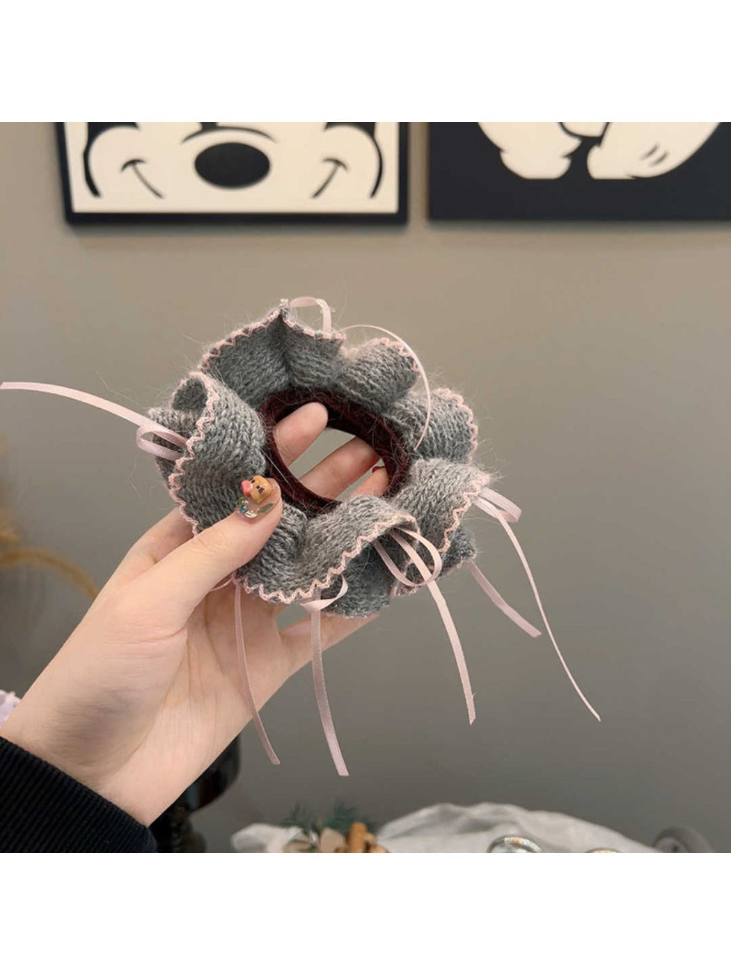 Gifty - Knitted Scrunchie Hair Tie