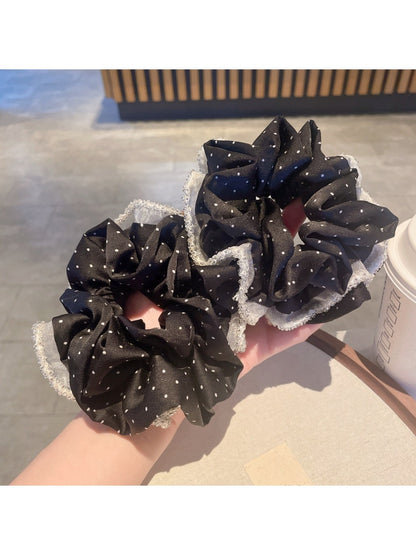 Gifty - Lace Trimmed Polka Dot Scrunchie